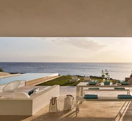 Primera Linea De Mar Con Yate 